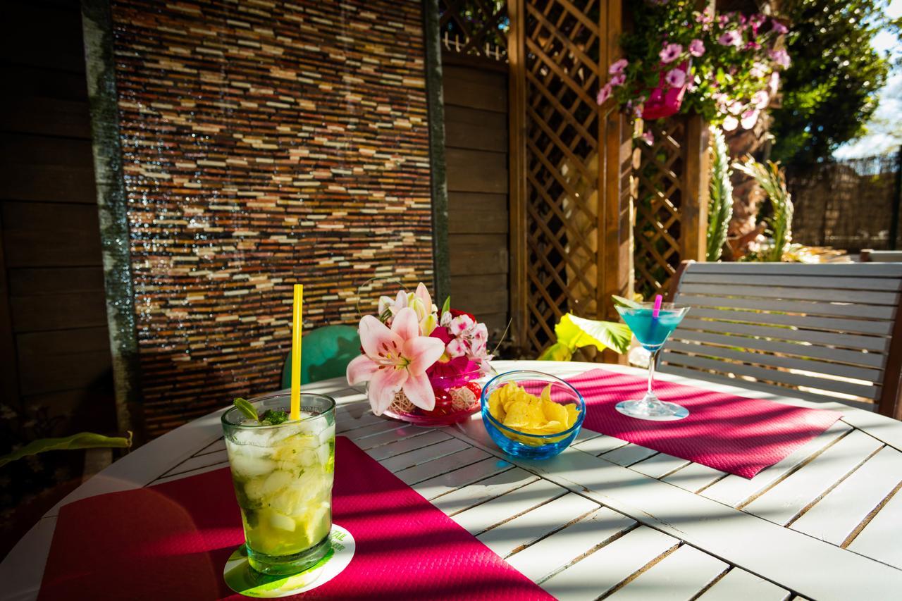 Hotel Les Grenadines Agde Exterior photo